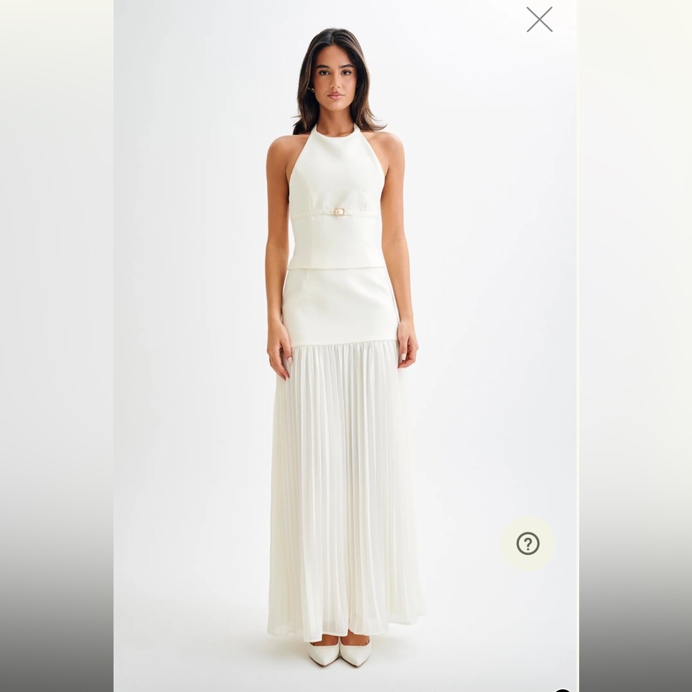 NWT Meshki white outfit halter top and skirt sold separately but selling tg